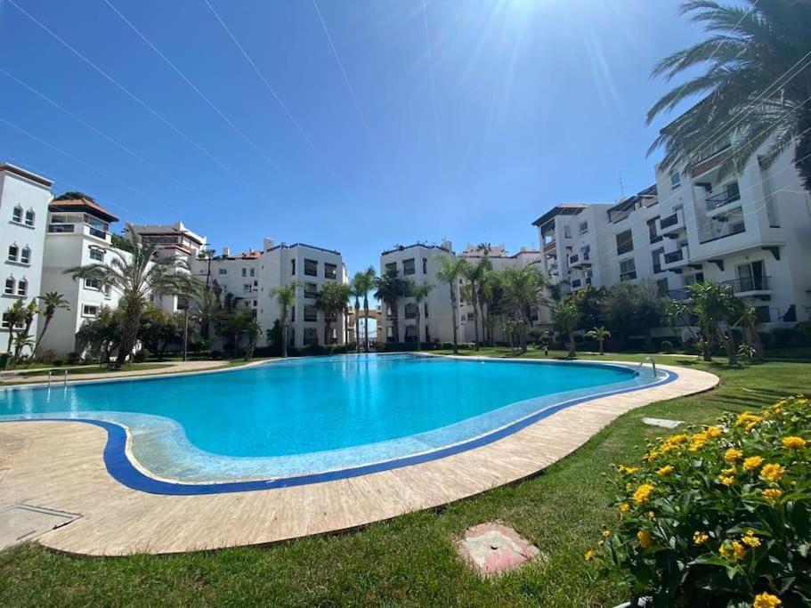 Appartement Marina - Luxury Pool View 2bdr
